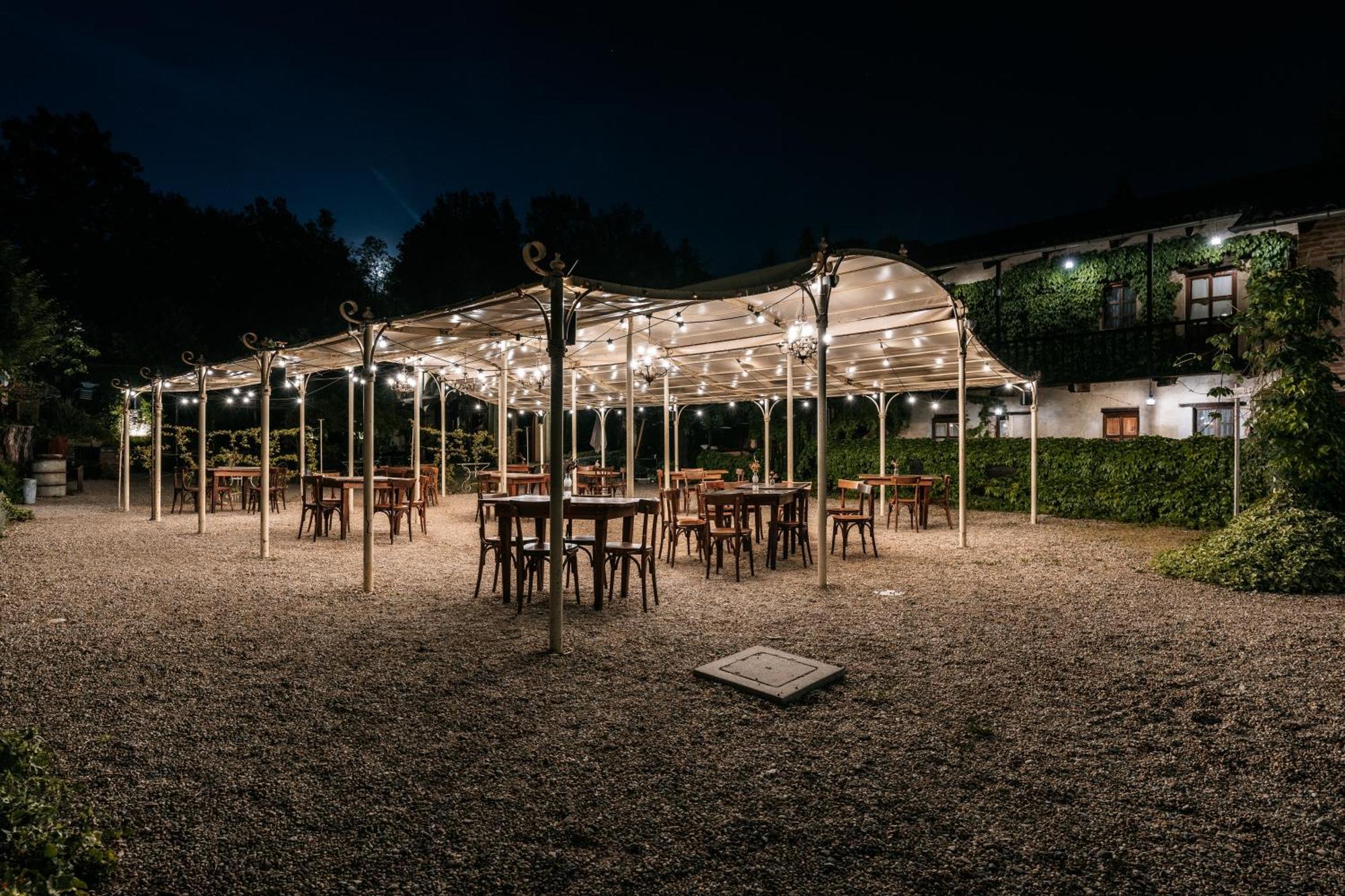 Willa Borgo Casa Scaparone Alba  Zewnętrze zdjęcie